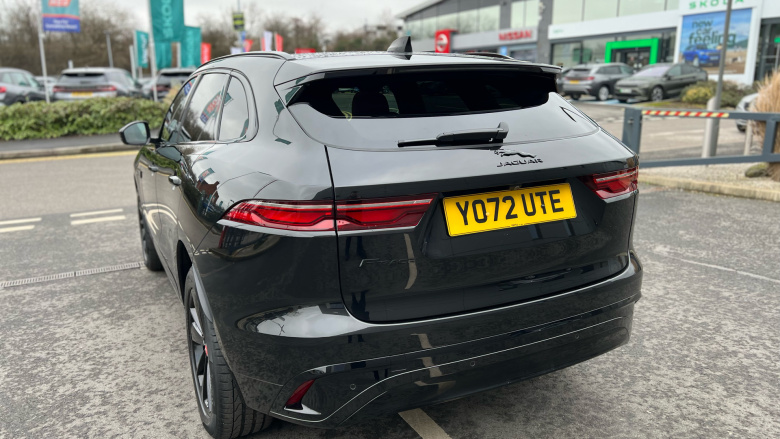 Jaguar F-Pace 2.0 D200 R-Dynamic Black 5dr Auto AWD Diesel Estate